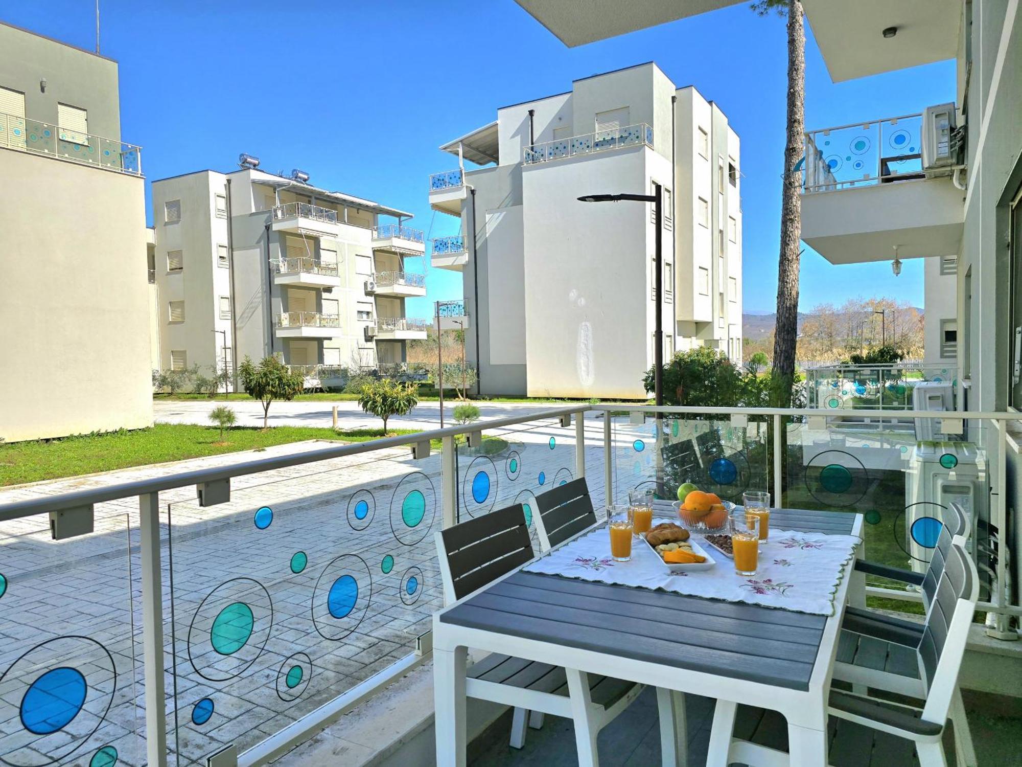 Apartment Sunny - 147 Durres